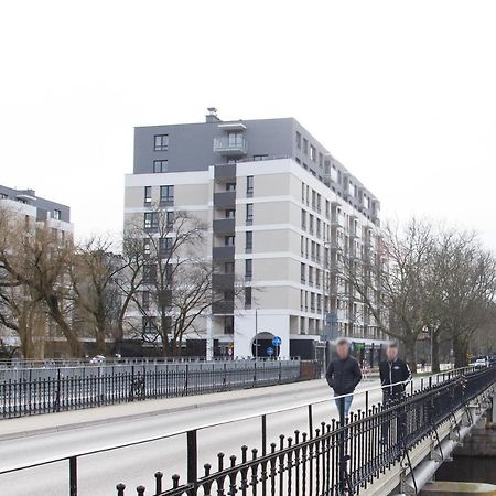 Al-Dom Apartamenty Apartament Przyjazny Na Wyspie Solnej كولوبرزيغ المظهر الخارجي الصورة