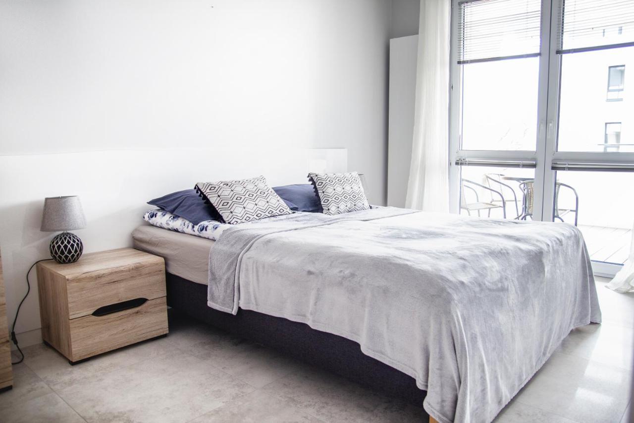 Al-Dom Apartamenty Apartament Przyjazny Na Wyspie Solnej كولوبرزيغ المظهر الخارجي الصورة
