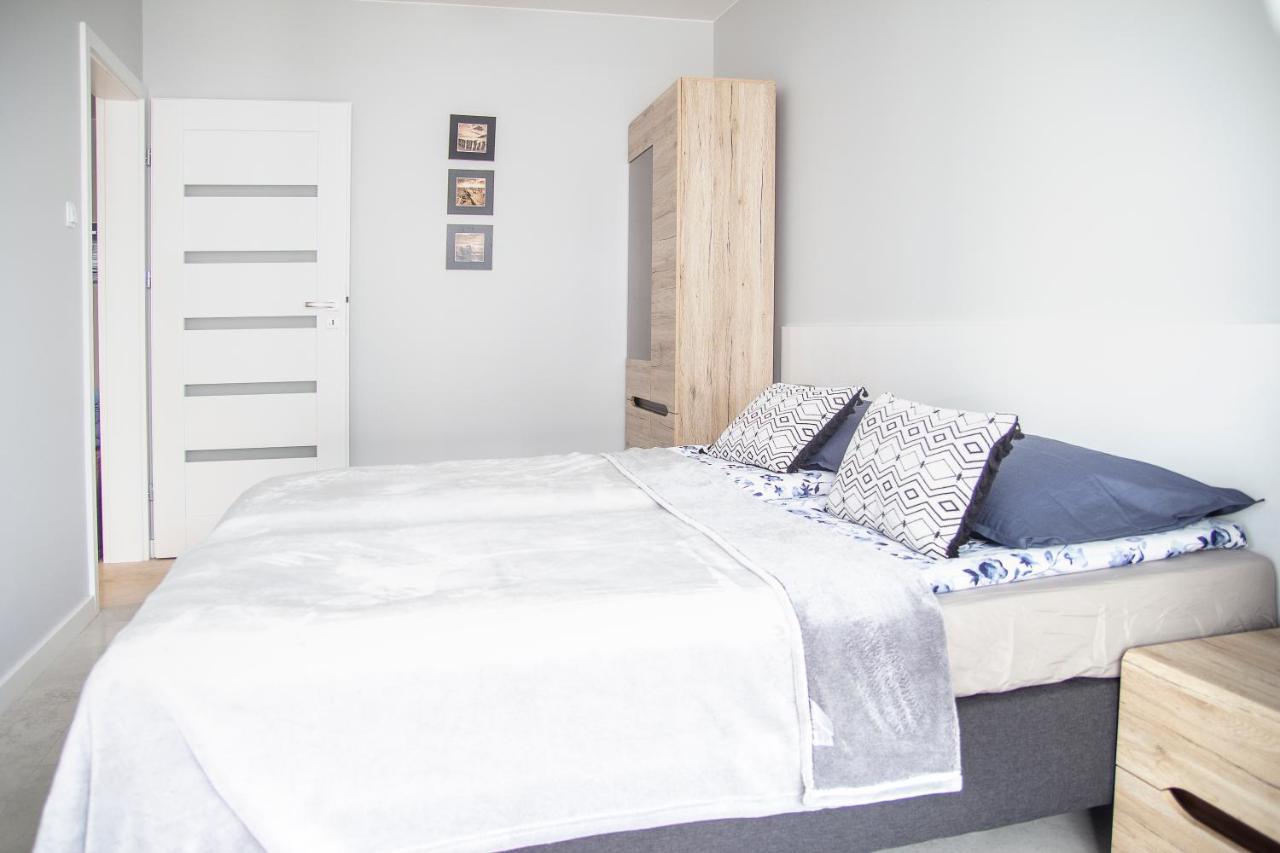 Al-Dom Apartamenty Apartament Przyjazny Na Wyspie Solnej كولوبرزيغ المظهر الخارجي الصورة