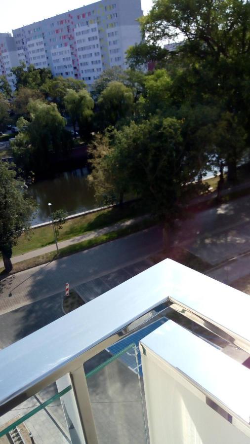 Al-Dom Apartamenty Apartament Przyjazny Na Wyspie Solnej كولوبرزيغ المظهر الخارجي الصورة